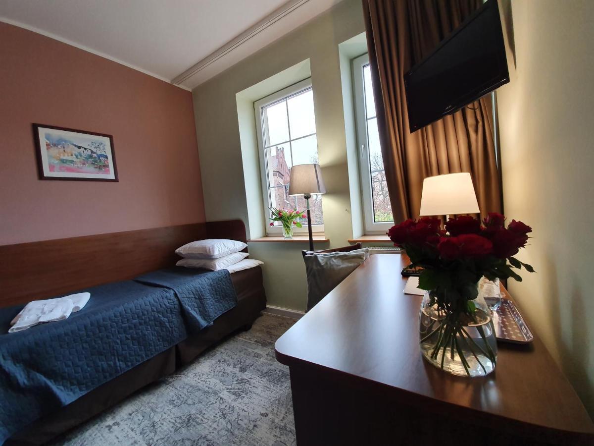 Hotel Siesta Свебодзин Номер фото